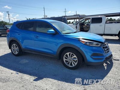 Czwarte zdjęcie samochodu z boku: 2016 HYUNDAI TUCSON SE VIN:KM8J23A43GU135540 - miniatura