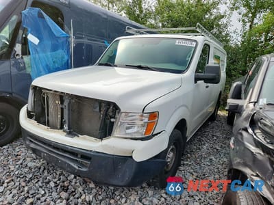 2018 NISSAN NV 2500 HD S 1N6BF0KY7JN808048 - główne zdjęcie licytacji z USA - miniatura