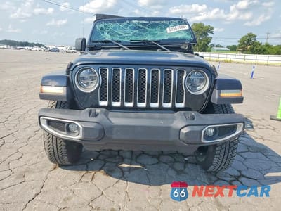 Piąte zdjęcie samochodu w środku: 2020 JEEP WRANGLER UNLIMITED SAHARA VIN:1C4HJXEG4LW232956 - miniatura