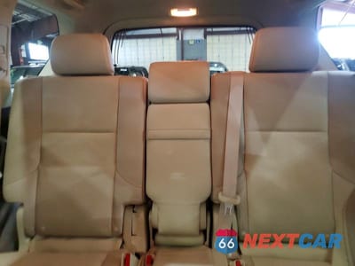 Zdjęcie 10 z 13 samochodu: 2014 LEXUS GX 460 VIN:JTJBM7FX8E5089737 - miniatura