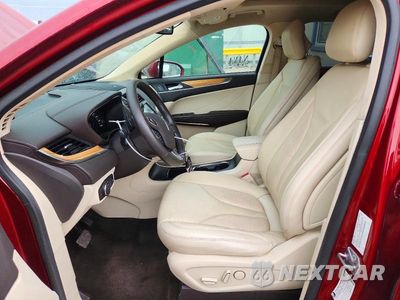 Zdjęcie 7 z 12 samochodu: 2016 LINCOLN MKC SELECT VIN:5LMCJ2D99GUJ27260 - miniatura