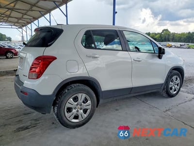 Trzecie zdjęcie samochodu z tyłu: 2016 CHEVROLET TRAX LS VIN:3GNCJKSB9GL274127 - miniatura