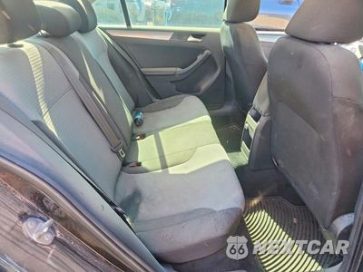 Zdjęcie 10 z 12 samochodu: 2017 VOLKSWAGEN JETTA S VIN:3VW2B7AJ4HM328403 - miniatura