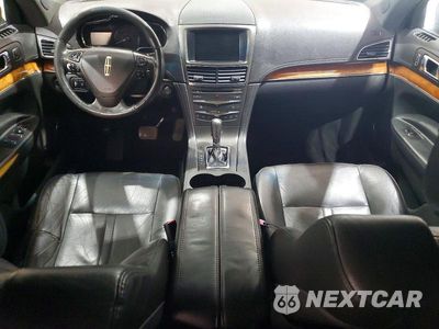 Zdjęcie 8 z 12 samochodu: 2014 LINCOLN MKT VIN:2LMHJ5NK6EBL56675 - miniatura