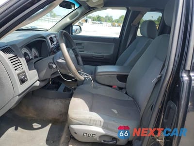 Zdjęcie 7 z 12 samochodu: 2005 DODGE DAKOTA SLT VIN:1D7HE42K45S214906 - miniatura