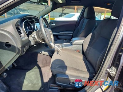 Zdjęcie 7 z 12 samochodu: 2016 DODGE CHARGER SXT VIN:2C3CDXHG4GH357168 - miniatura