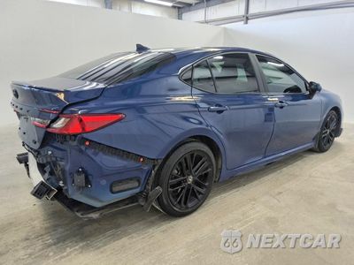 Trzecie zdjęcie samochodu z tyłu: 2025 TOYOTA CAMRY SE VIN:4T1DAACK0SU049918 - miniatura