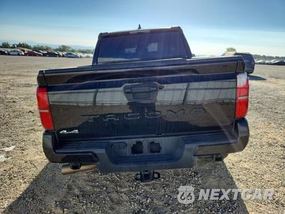 Zdjęcie 6 z 12 samochodu: 2025 TOYOTA TACOMA SR5 VIN:3TYLB5JN2ST073938 - miniatura