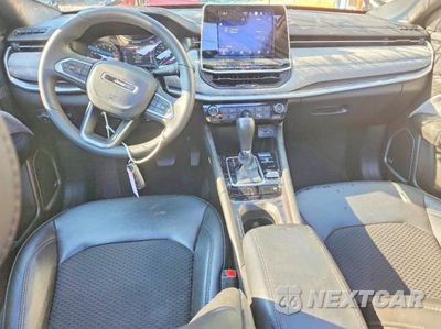 Zdjęcie 8 z 13 samochodu: 2025 JEEP COMPASS LATITUDE VIN:3C4NJDBN4ST549189 - miniatura