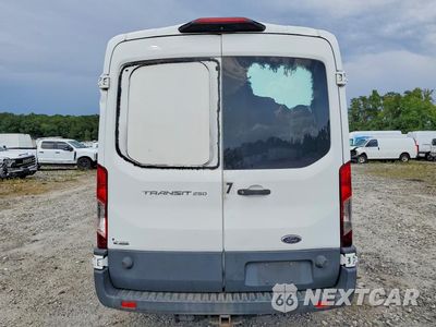 Zdjęcie 6 z 14 samochodu: 2018 FORD TRANSIT T-250 VIN:1FTYR2DM5JKB54257 - miniatura