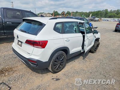 Trzecie zdjęcie samochodu z tyłu: 2022 VOLKSWAGEN TAOS S VIN:3VVMX7B2XNM055386 - miniatura