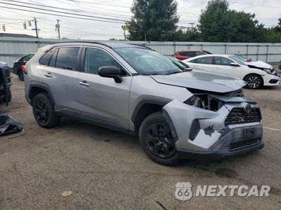 Czwarte zdjęcie samochodu z boku: 2019 TOYOTA RAV4 LE VIN:2T3F1RFV0KW023050 - miniatura