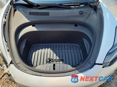 Zdjęcie 11 z 12 samochodu: 2023 TESLA MODEL 3 VIN:5YJ3E1EA3PF456687 - miniatura