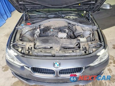 Zdjęcie 11 z 12 samochodu: 2018 BMW 320 XI VIN:WBA8A3C54JA505198 - miniatura