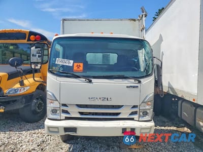 Piąte zdjęcie samochodu w środku: 2023 ISUZU NPR HD BOX TRUCK VIN:54DC4W1D0PS201381 - miniatura