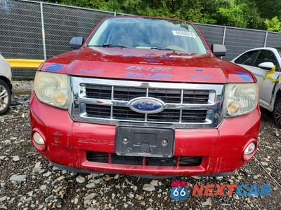 Piąte zdjęcie samochodu w środku: 2008 FORD ESCAPE XLT VIN:1FMCU93128KB35437 - miniatura