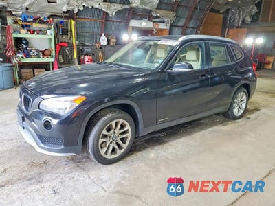 2015 BMW X1 XDRIVE28I WBAVL1C54FVY25056 - główne zdjęcie licytacji z USA - miniatura