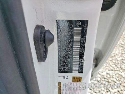Zdjęcie 12 z 12 samochodu: 2007 TOYOTA PRIUS BASE VIN:JTDKB20U277559696 - miniatura