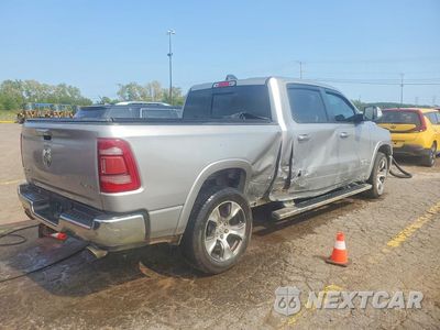 Trzecie zdjęcie samochodu z tyłu: 2019 RAM 1500 LARAMIE VIN:1C6SRFRT7KN536682 - miniatura