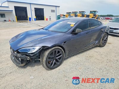 2022 TESLA MODEL S 5YJSA1E65NF472969 - główne zdjęcie licytacji z USA - miniatura