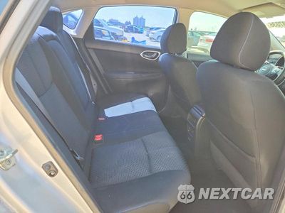 Zdjęcie 10 z 12 samochodu: 2018 NISSAN SENTRA SR VIN:3N1AB7AP8JY289674 - miniatura