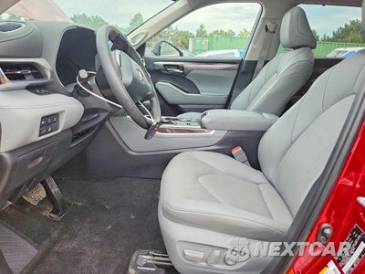 Zdjęcie 7 z 12 samochodu: 2025 TOYOTA HIGHLANDER HYBRID LIMITED VIN:5TDXBRCH4SS675770 - miniatura