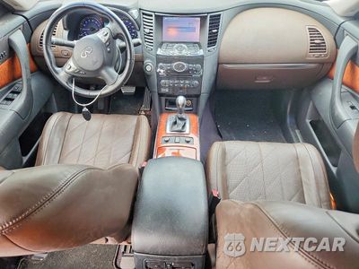 Zdjęcie 8 z 13 samochodu: 2015 INFINITI QX70 BASE VIN:JN8CS1MU7FM380129 - miniatura