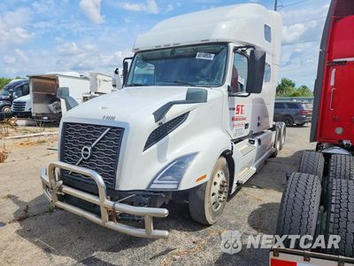2020 VOLVO VNL SEMI TRUCK 4V4NC9EH3LN228196 - główne zdjęcie licytacji z USA - miniatura