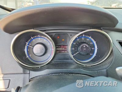 Zdjęcie 9 z 12 samochodu: 2012 HYUNDAI SONATA SE 2.0T VIN:5NPEC4AB1CH390487 - miniatura
