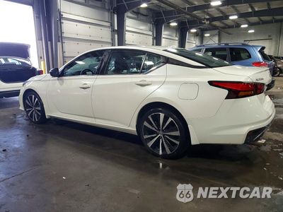 Drugie zdjęcie samochodu z przodu: 2019 NISSAN ALTIMA SR VIN:1N4BL4CW0KC154531 - miniatura