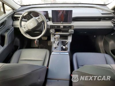 Zdjęcie 8 z 14 samochodu: 2026 TOYOTA RAV4 XLE PREMIUM VIN:JTM6CRAV6TD318783 - miniatura