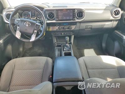 Zdjęcie 8 z 12 samochodu: 2022 TOYOTA TACOMA SR5 V6 VIN:3TMAZ5CN9NM160882 - miniatura
