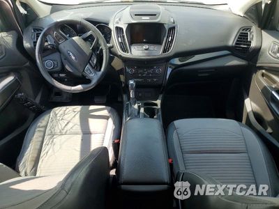 Zdjęcie 8 z 13 samochodu: 2017 FORD ESCAPE SE VIN:1FMCU0G93HUE23404 - miniatura