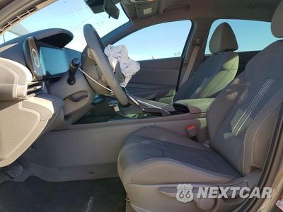 Zdjęcie 7 z 13 samochodu: 2024 HYUNDAI ELANTRA SEL VIN:KMHLM4DG2RU754440 - miniatura