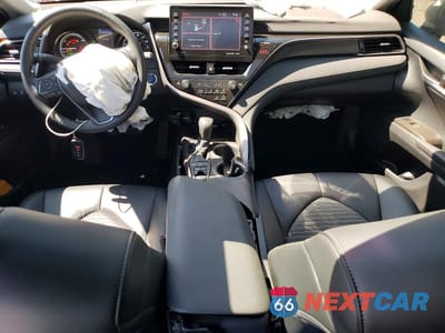 Zdjęcie 8 z 12 samochodu: 2023 TOYOTA CAMRY HYBRID SE VIN:4T1S31AK0PU053043 - miniatura