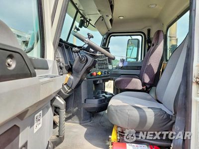 Zdjęcie 7 z 13 samochodu: 2019 MACK ANTHEM SEMI TRUCK VIN:1M1AN3GY2KM009393 - miniatura