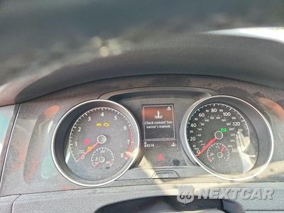 Zdjęcie 9 z 12 samochodu: 2018 VOLKSWAGEN GOLF SPORTWAGEN S VIN:3VW117AU8JM752973 - miniatura