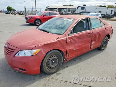 2007 TOYOTA CAMRY LE 4T1BE46K07U017910 - główne zdjęcie licytacji z USA - miniatura