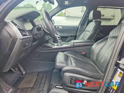 Zdjęcie 7 z 13 samochodu: 2020 BMW X7 M50I VIN:5UXCX6C0XL9B49296 - miniatura
