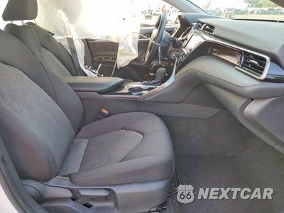 Zdjęcie 7 z 12 samochodu: 2020 TOYOTA CAMRY VIN:4T1C11AK3LU973852 - miniatura
