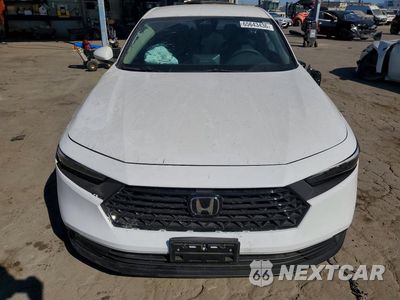 Piąte zdjęcie samochodu w środku: 2025 HONDA ACCORD LX VIN:1HGCY1F29SA059440 - miniatura