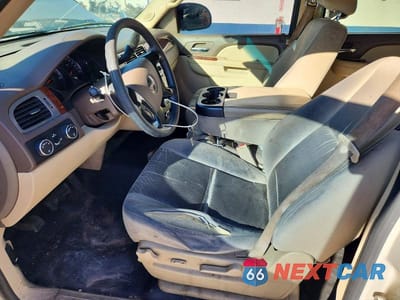 Zdjęcie 7 z 12 samochodu: 2010 GMC YUKON XL VIN:1GKUKHE31AR155140 - miniatura