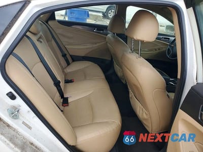 Zdjęcie 10 z 12 samochodu: 2013 HYUNDAI SONATA HYBRID VIN:KMHEC4A47DA074209 - miniatura