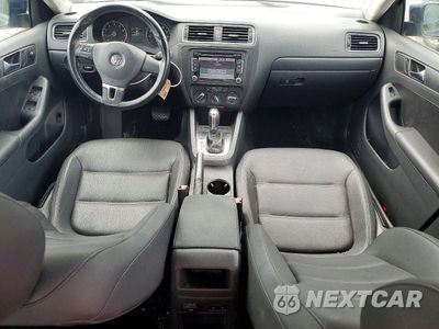 Zdjęcie 8 z 13 samochodu: 2012 VOLKSWAGEN JETTA SE VIN:3VWDP7AJ1CM320214 - miniatura