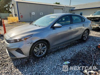 2024 KIA FORTE LXS 3KPF24AD4RE799170 - główne zdjęcie licytacji z USA - miniatura