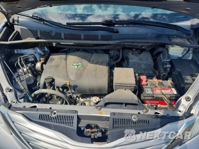 Zdjęcie 12 z 13 samochodu: 2017 TOYOTA SIENNA LE VIN:5TDKZ3DC3HS820795 - miniatura