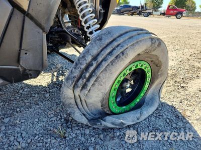 Zdjęcie 9 z 10 samochodu: 2019 POLARIS RZR XP TURBO VIN:3NSVDL928KF780736 - miniatura