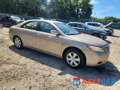 Czwarte zdjęcie samochodu z boku: 2009 TOYOTA CAMRY LE V6 VIN:4T1BK46K29U097822 - miniatura