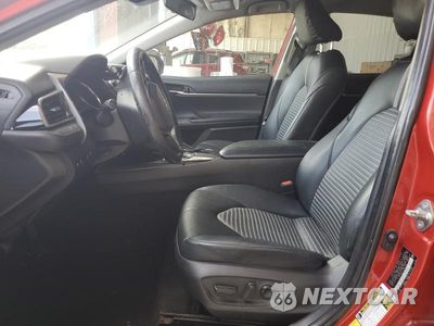 Zdjęcie 7 z 13 samochodu: 2020 TOYOTA CAMRY SE VIN:4T1G11AK4LU335756 - miniatura