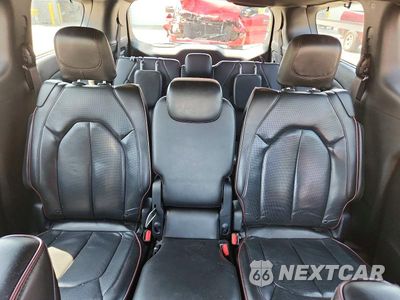 Zdjęcie 10 z 13 samochodu: 2020 CHRYSLER PACIFICA LIMITED VIN:2C4RC1GG7LR123196 - miniatura